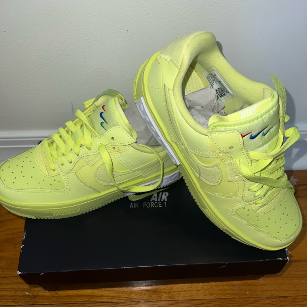 Nike W Air Force 1 Fontanka Lemon Twist Sneakers